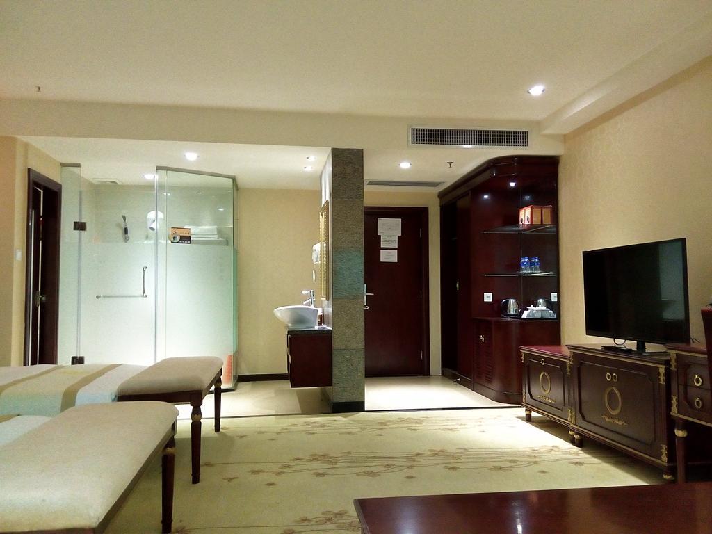 Guangzhou Li Gang Hotel Гуанчжоу Номер фото